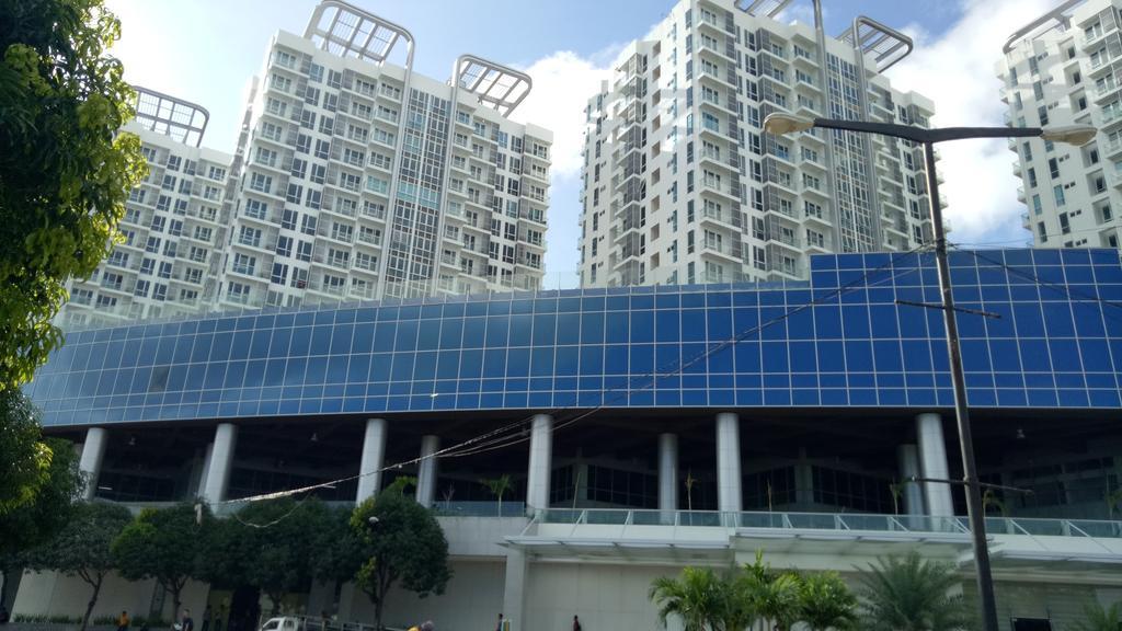 Mactan Newtown Boulevard Lapu-Lapu City Exterior foto